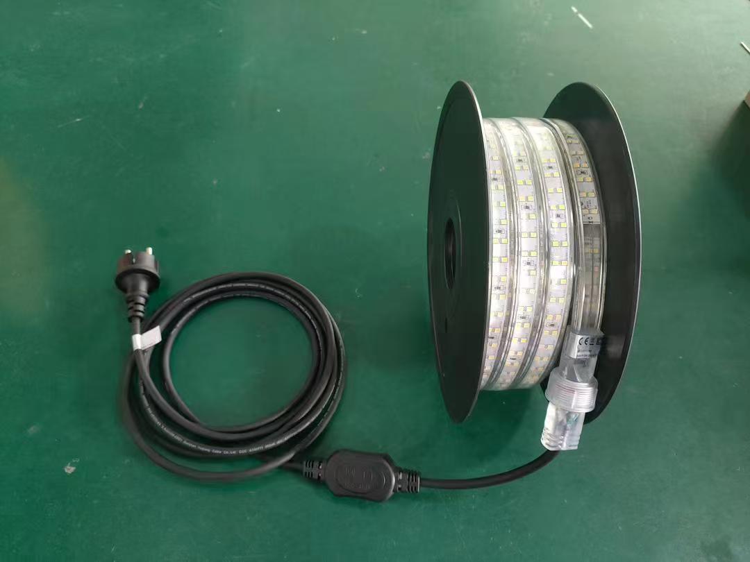 10 M AC 230 V防塵LEDリニア三脚Smd 2835作動灯サスペンション防水作動灯