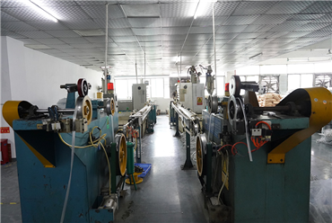 Extrusion Equipment